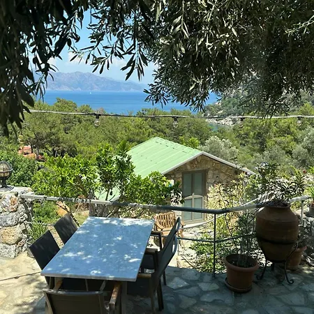 빌라 Amos Sea View 말마리스