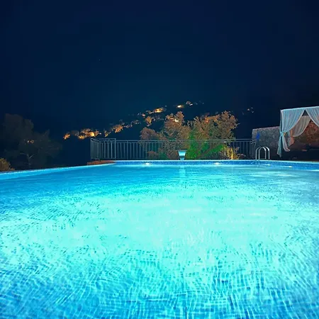 빌라 Amos Sea View *